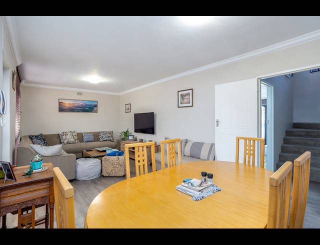 3 BEDROOM HOUSE SOLD IN KIRSTENHOF